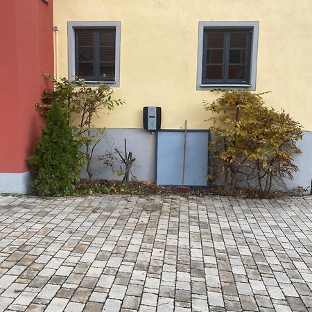 Hotel-Gasthof Zur Post Velburg Esterno foto