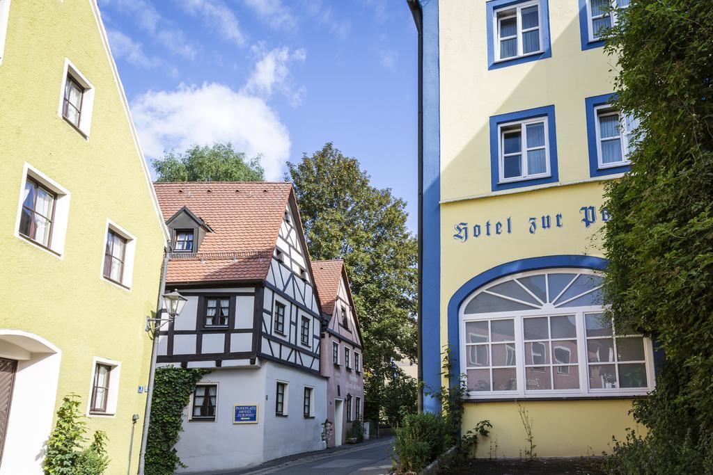 Hotel-Gasthof Zur Post Velburg Esterno foto