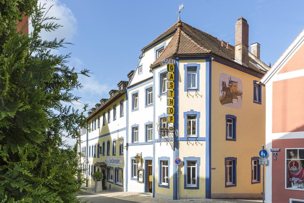 Hotel-Gasthof Zur Post Velburg Esterno foto
